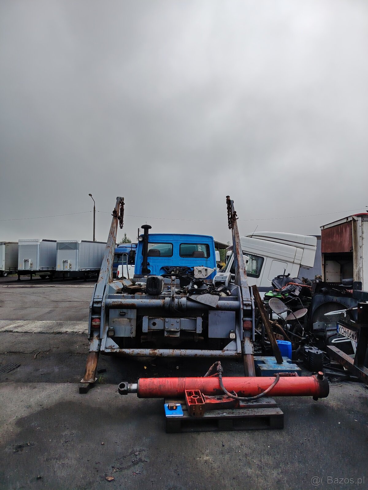 Volvo FL6 bramowiec bez zabudowy - 4