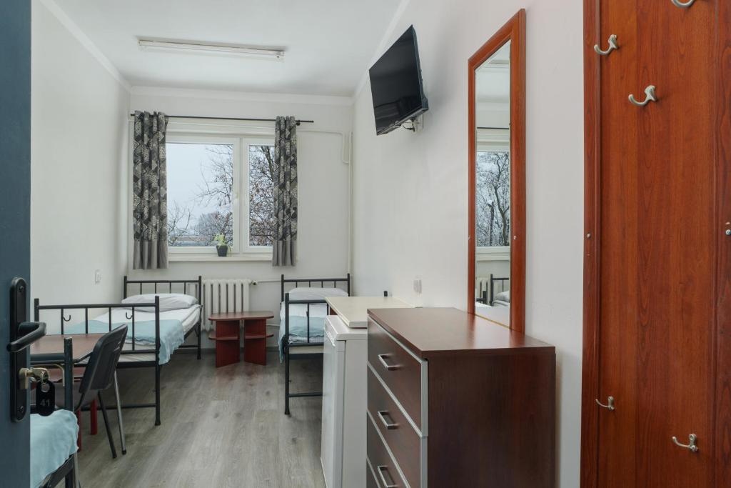 Pokoje na wynajem, kwatery pracownicze - 4