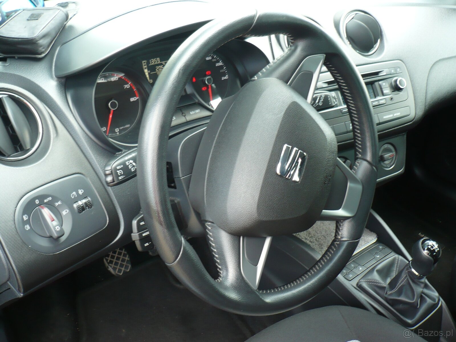 SEAT IBIZA. - 4