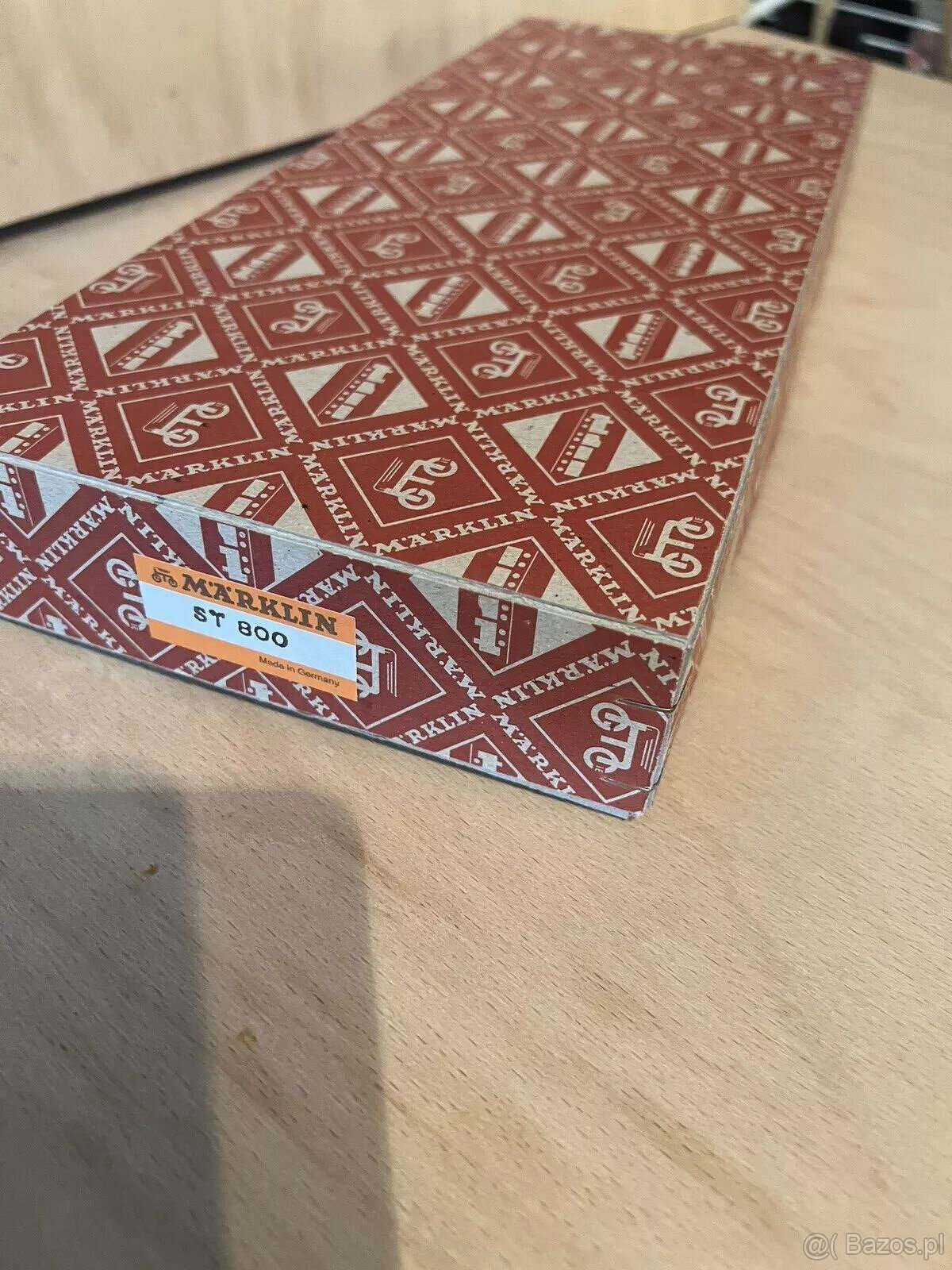 Wagon silnikowy Märklin ST 800, zielono-beżowy Żebra dachow - 4