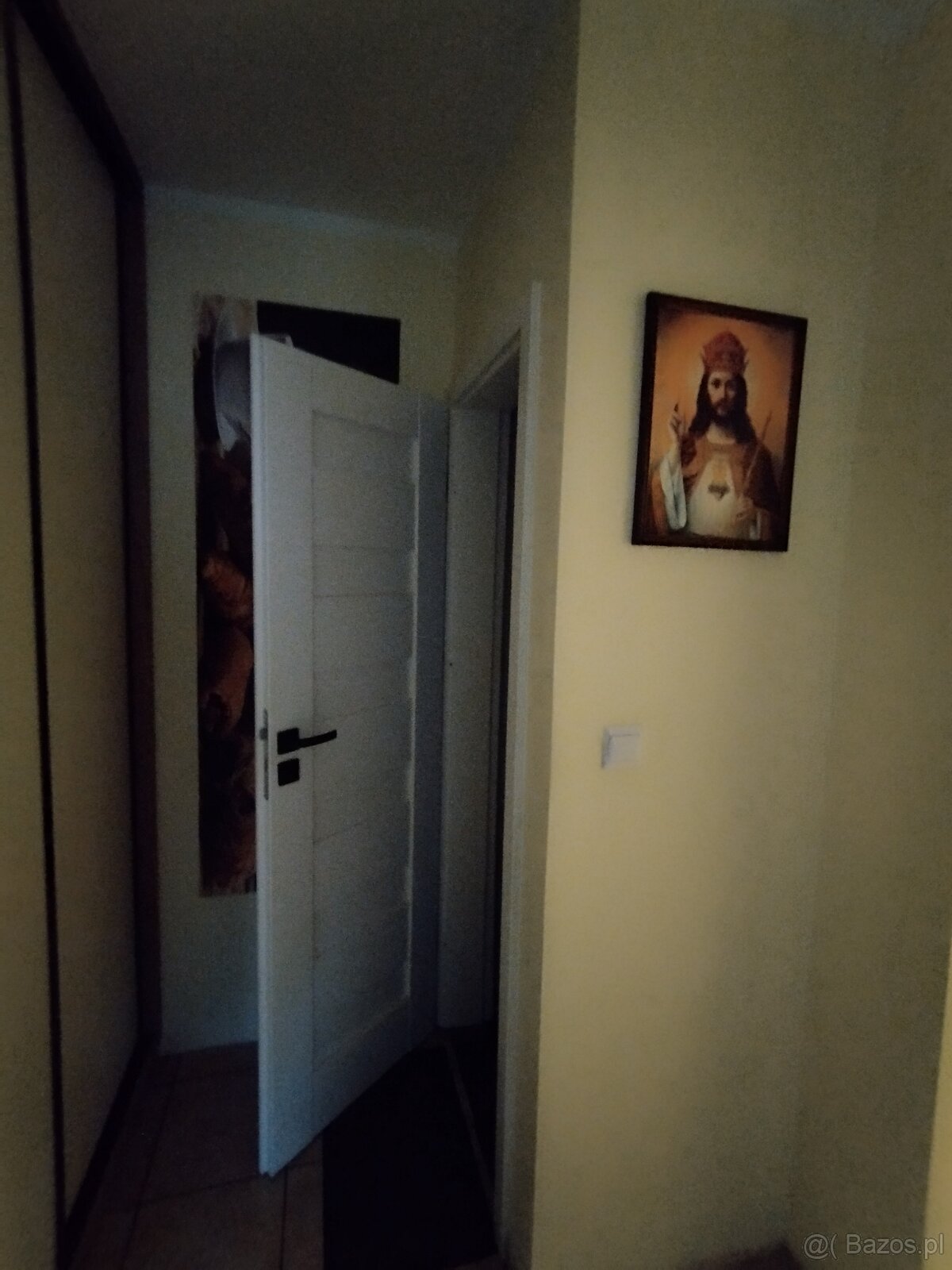 Sprzedam połowę domu cały dół - 4