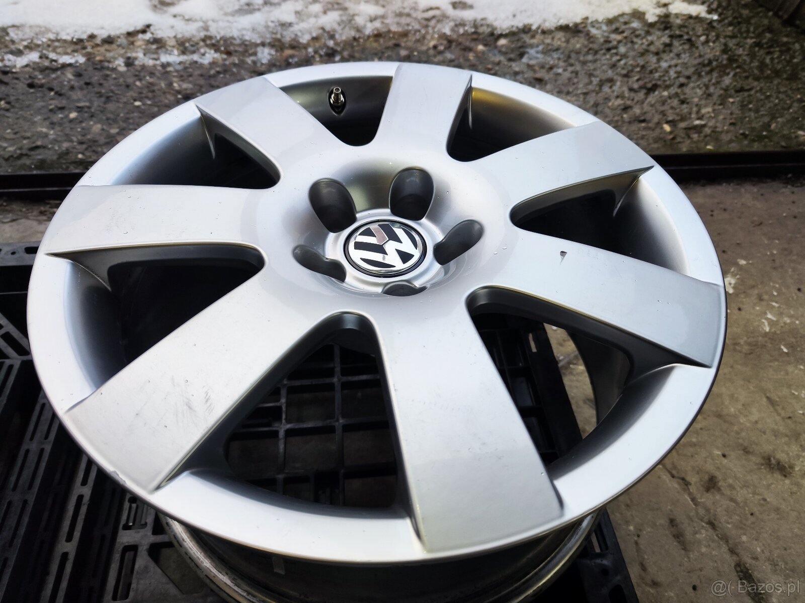 Felgi aluminiowe =5x112 = R18 = original VOLKSWAGEN - 4