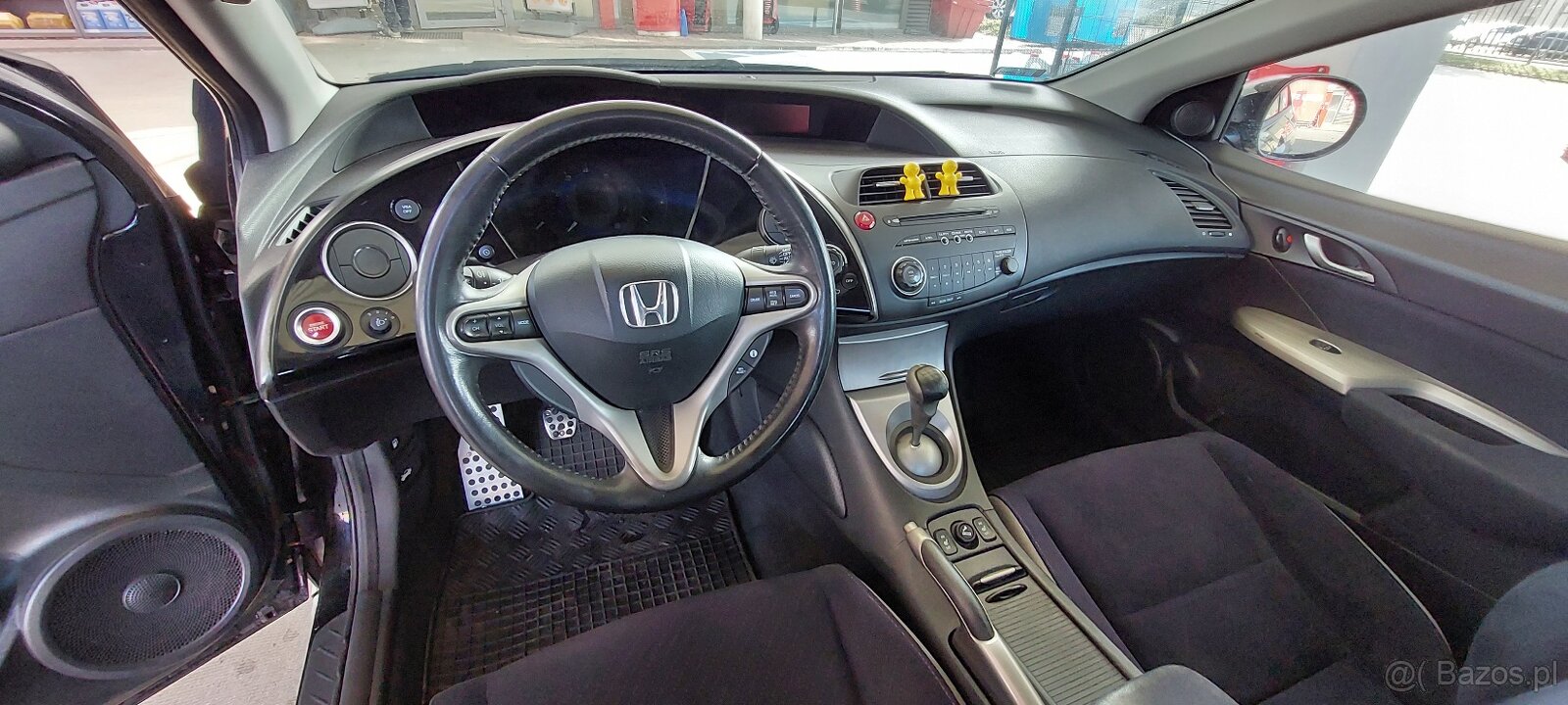Sprzedam Hondę Civic 2006r - 4