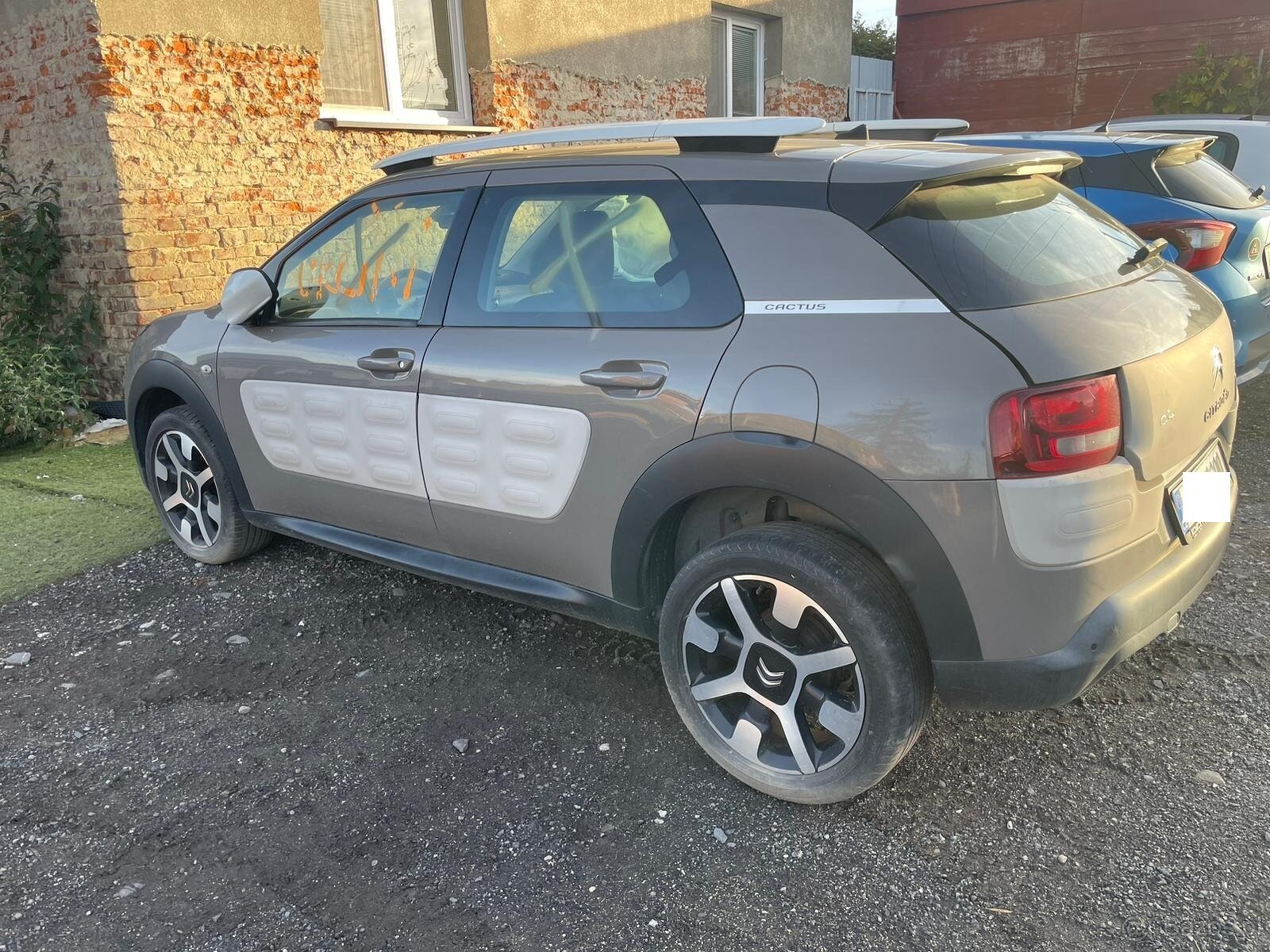 Citroen C4 Cactus 1.2 60kw, r.9/2014, klimatyzacja - 4