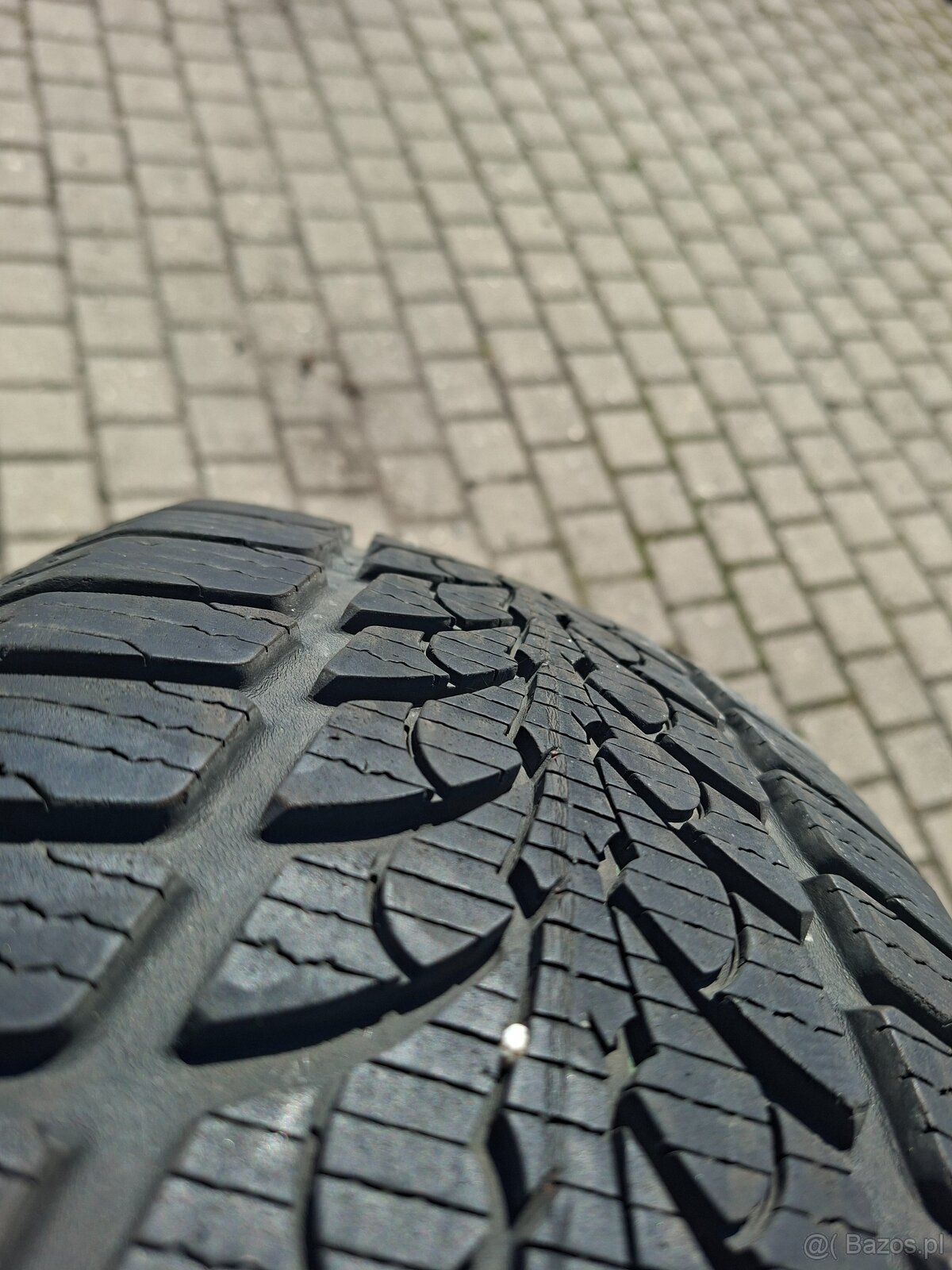 Opony 205/55/16 r KELLY HP 91 T nie naprawiane bieżnik ok 7 - 4
