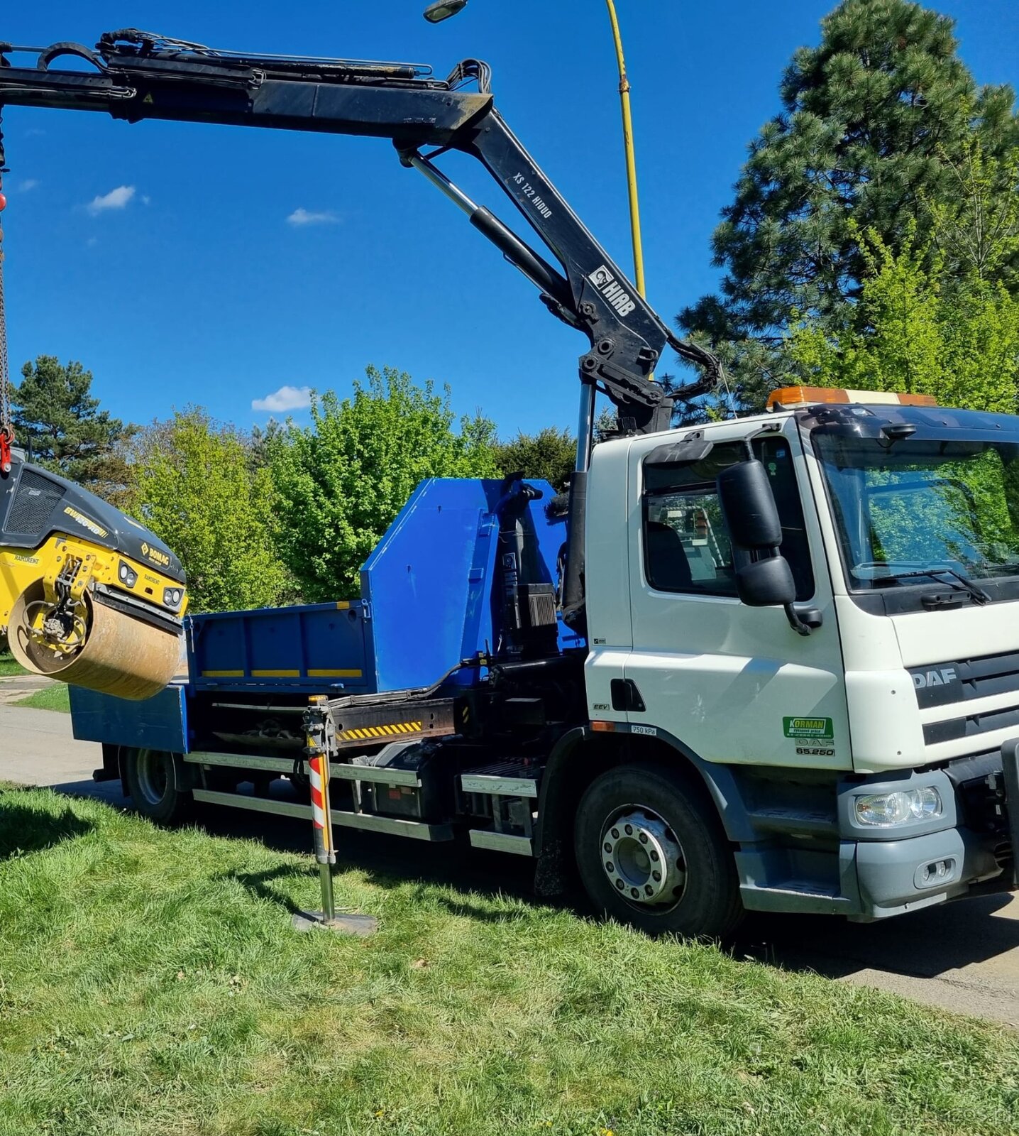 Špeciálne nákladné vozidlo DAF CF 65, hákový nosič kontajner - 4