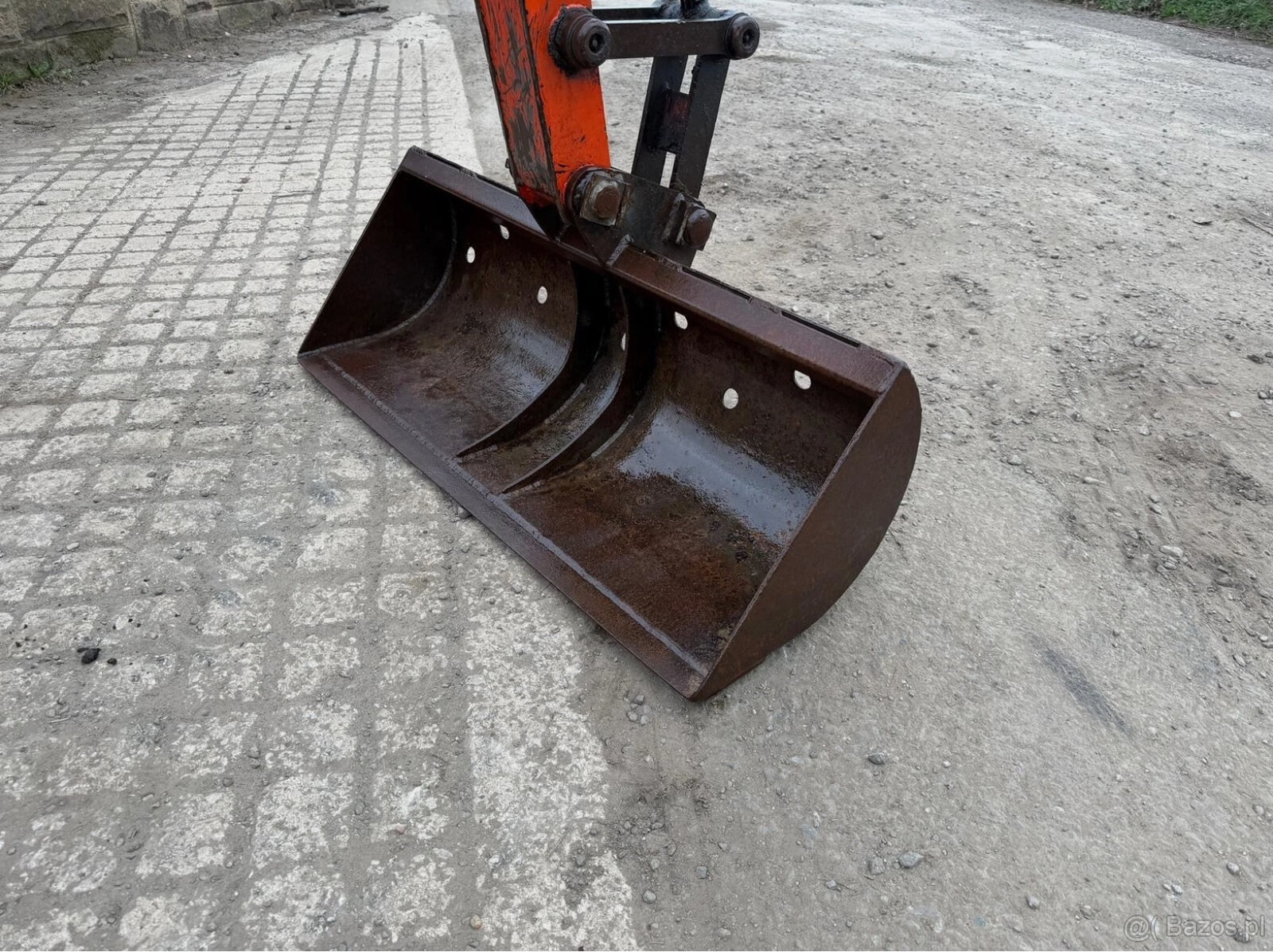 Sprzedam ciągnik Kubota w ładowacz czołowy / koparkę - 4