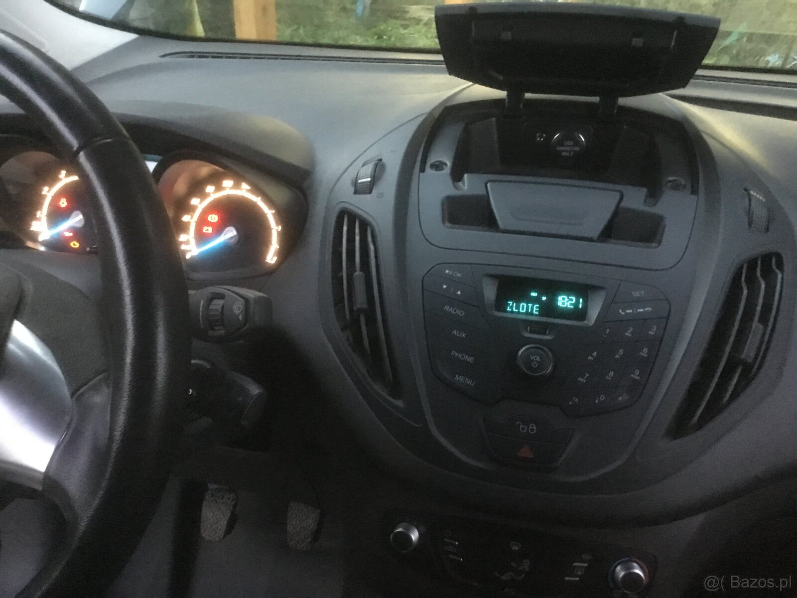 sprzedam Ford Transit Courier Trend LPG - 4