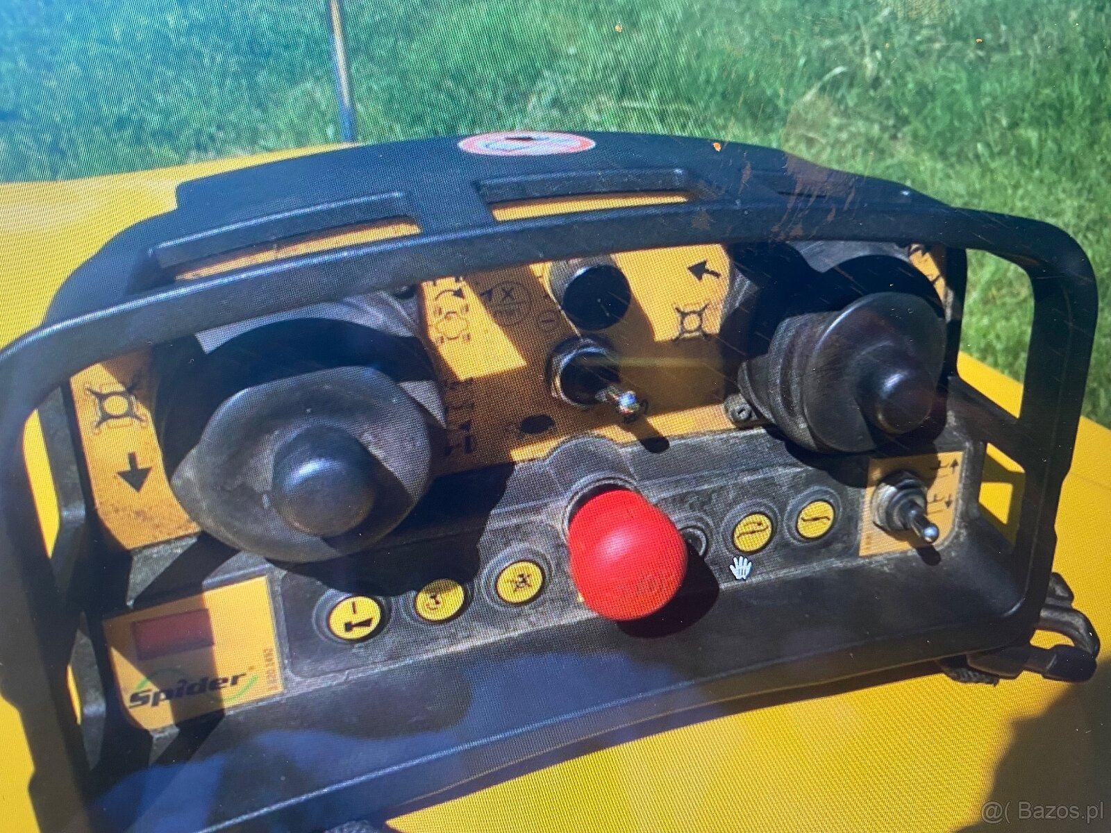 Sprzedam kosiarkę zdalnie sterowaną - 4