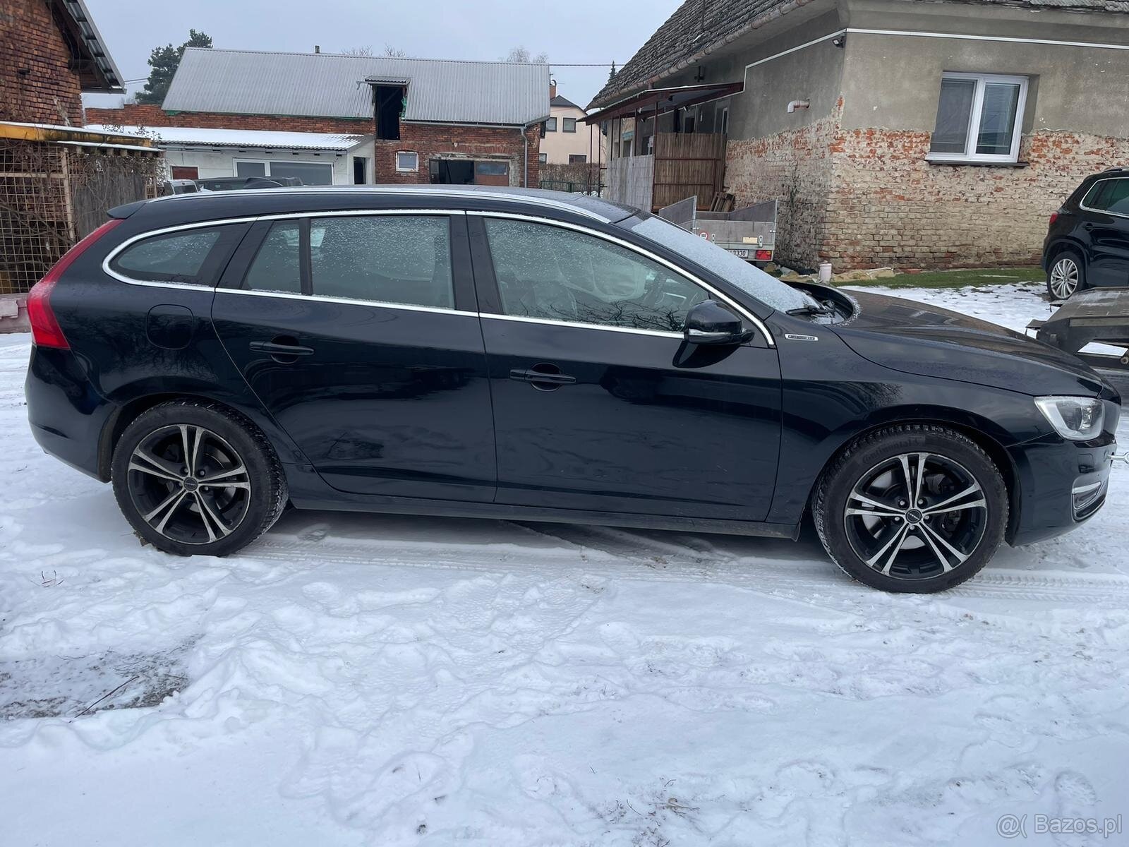 Volvo V60 Plug in hybrid 2.4 D6 158kw, 4WD,automat,r.10/2013 - 4