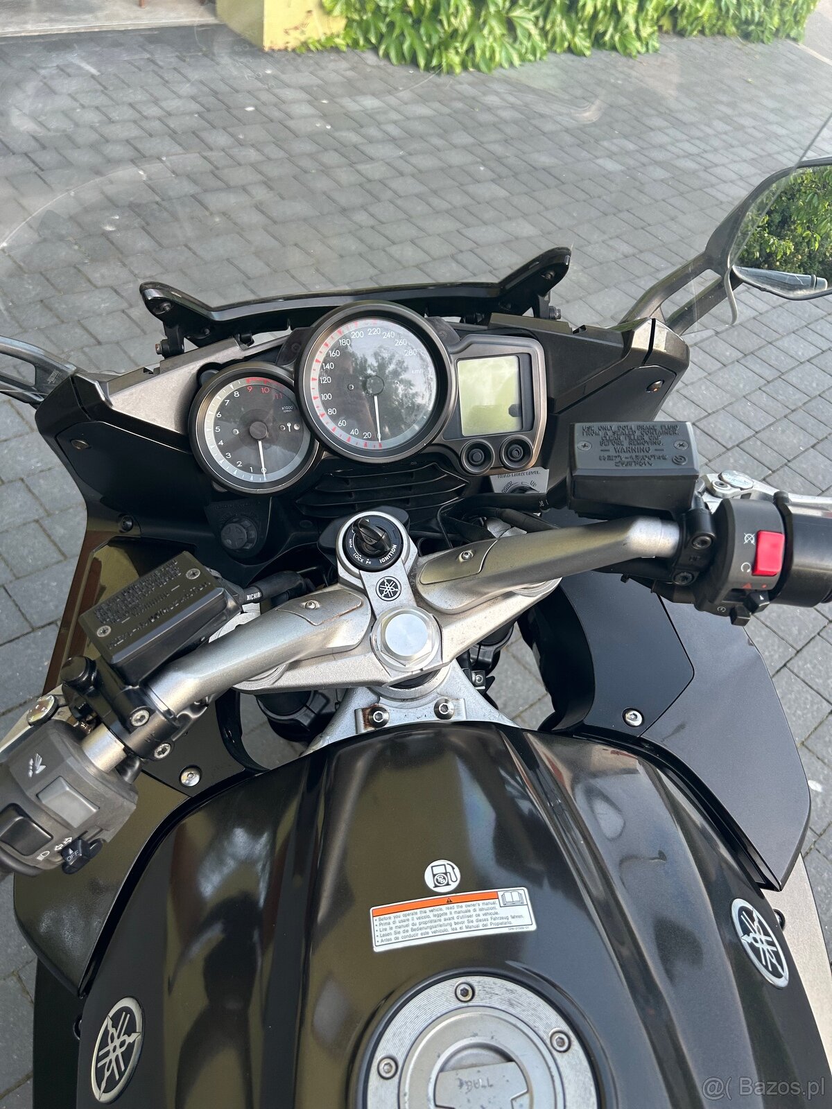 Yamaha FJR 1300 - 4