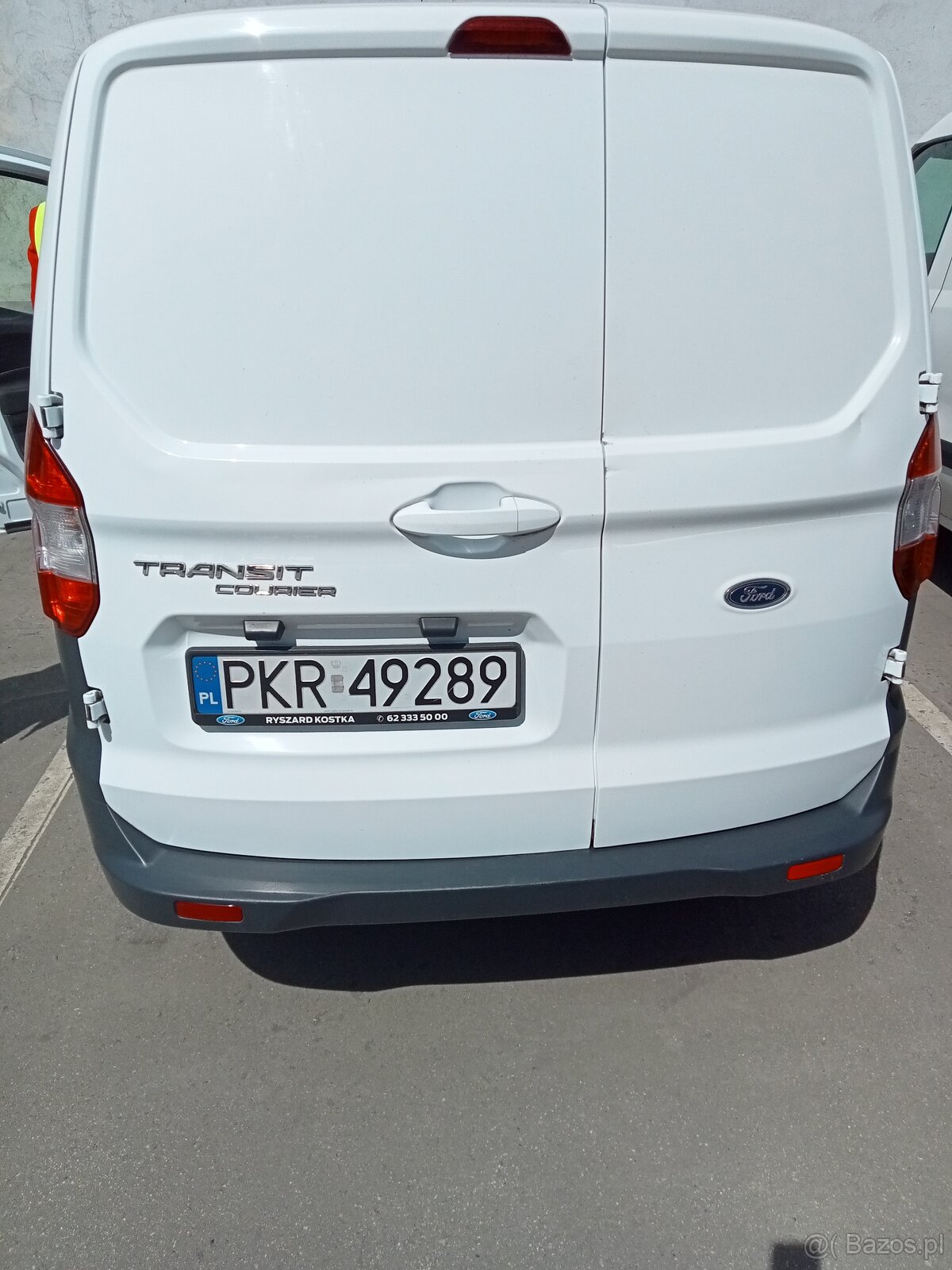 Ford Transit Courier - 4