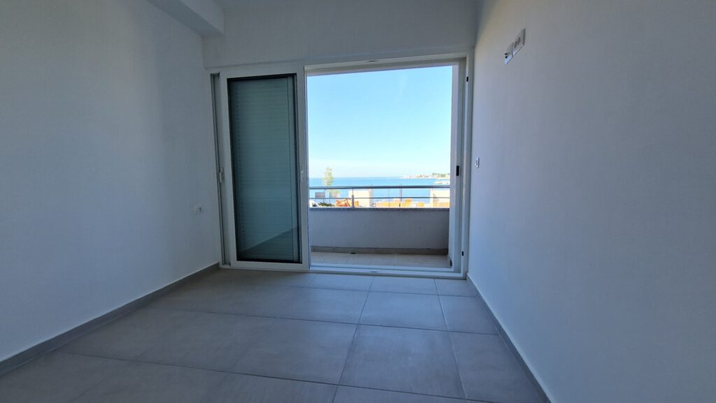 Chorwacja-Apartament z widokiem na morze w Privlaca - 4