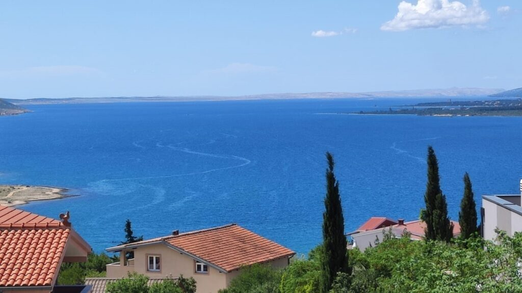 Chorwacja-Dwuapartamentowy umeblowany dom z basenem - 4