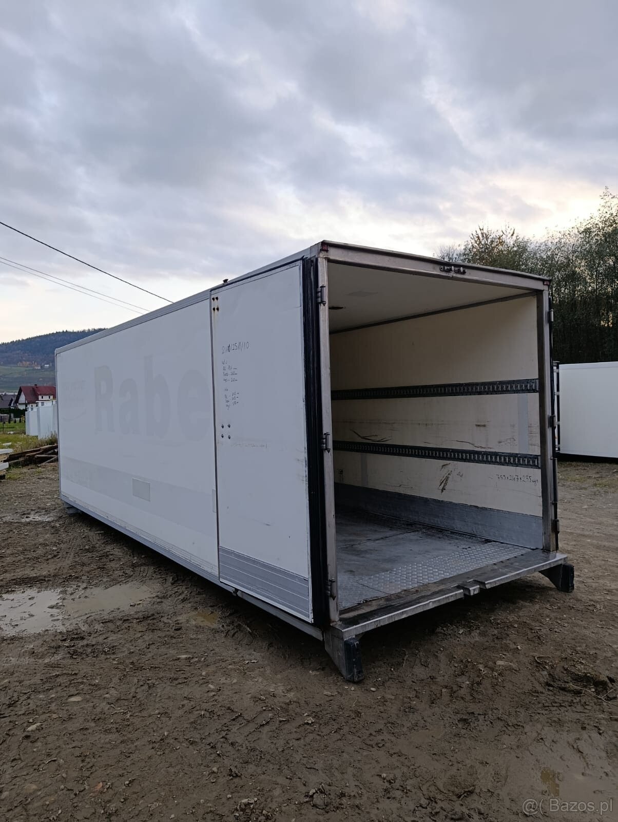 Kontener magazynowy / Kontener Izoterma / Zabudowa Chłodnicz - 4