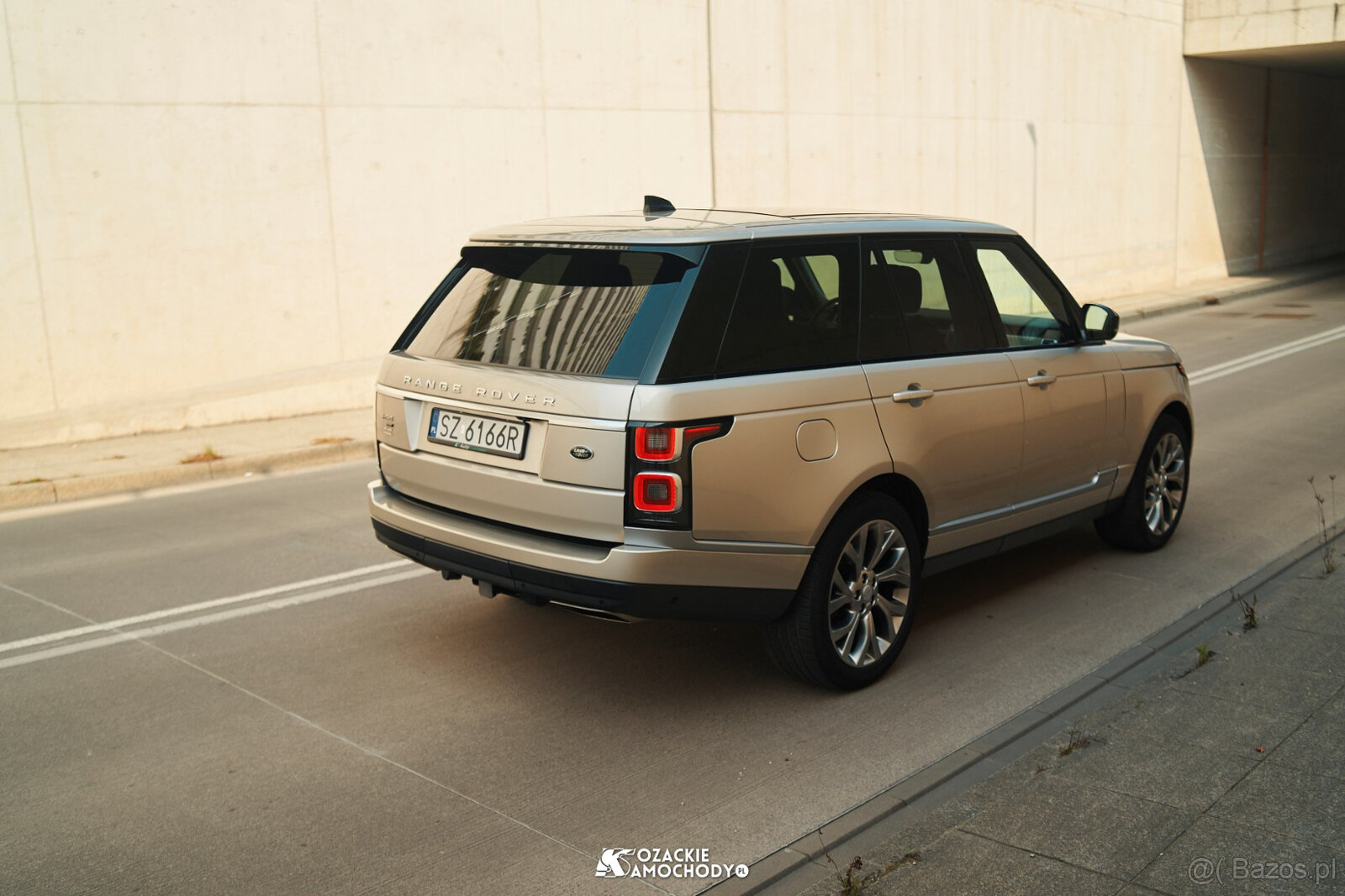 Range Rover L405 P400 MHEV - 4