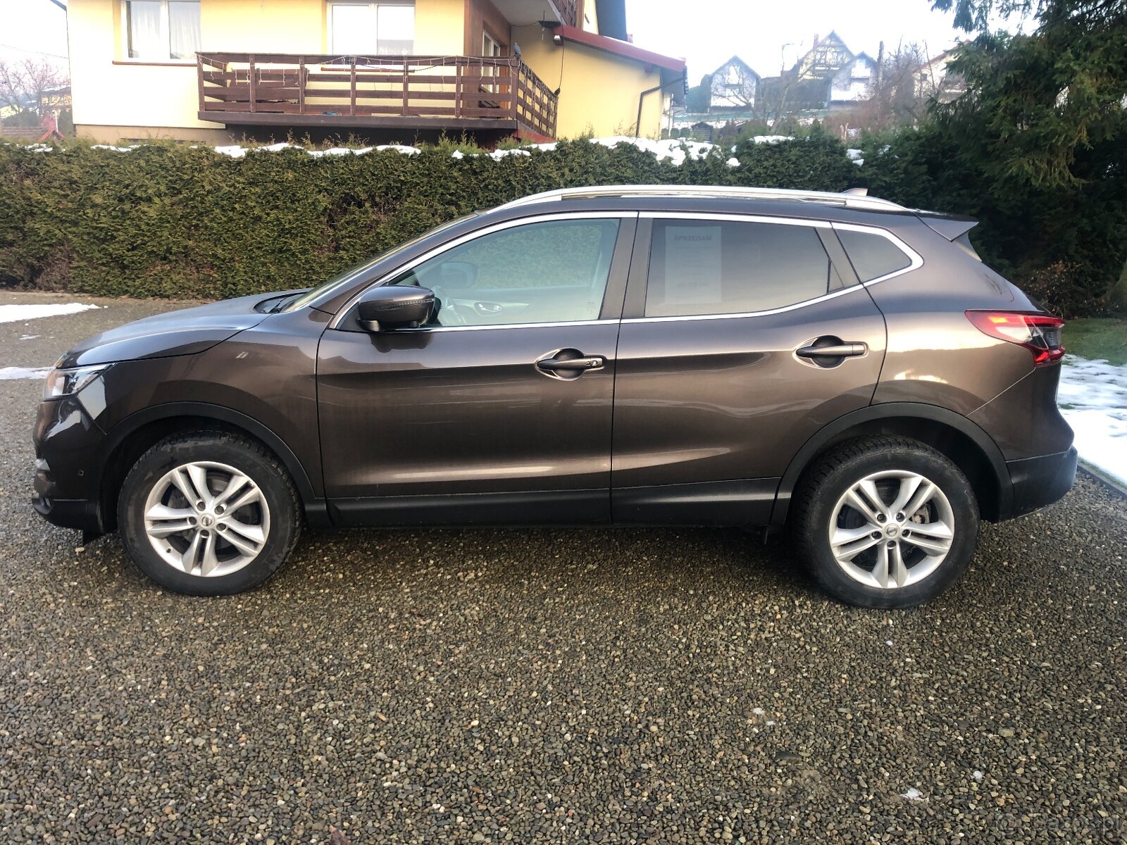 Sprzedam Nissan Qashqai 1.2 - 4