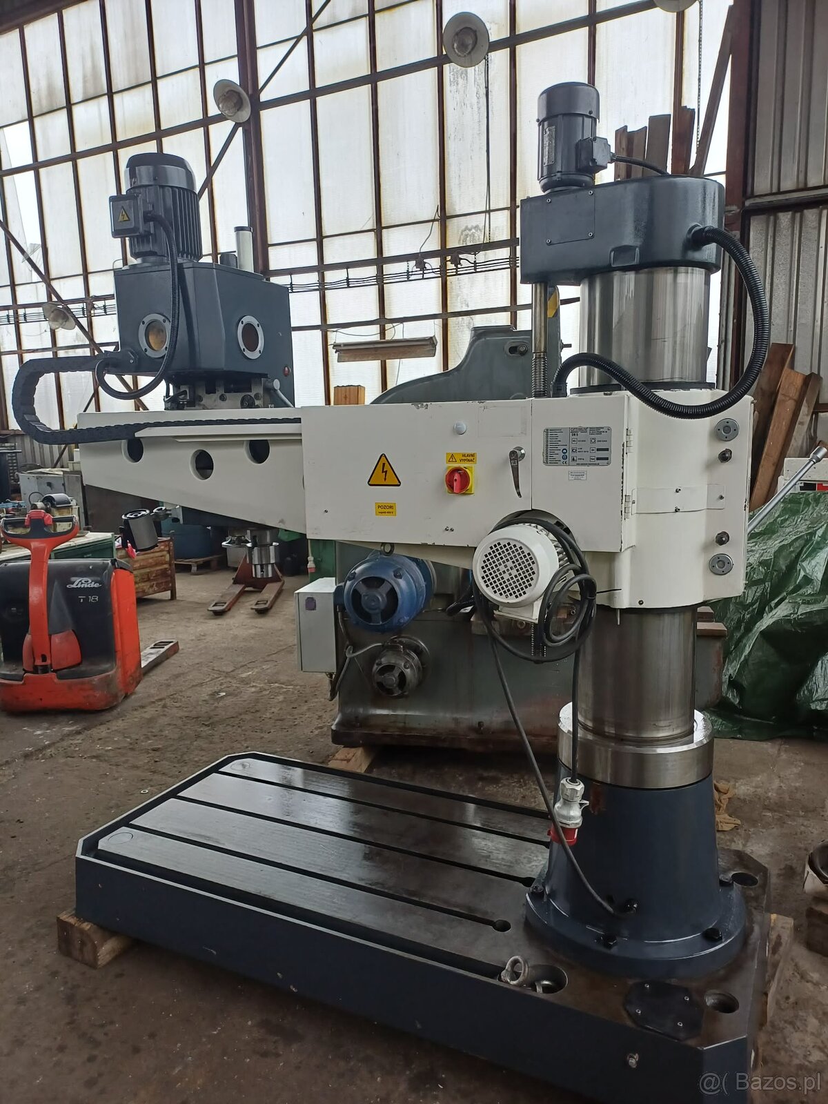 Sprzedajemy wiertarkę promieniową DR 5 - 4