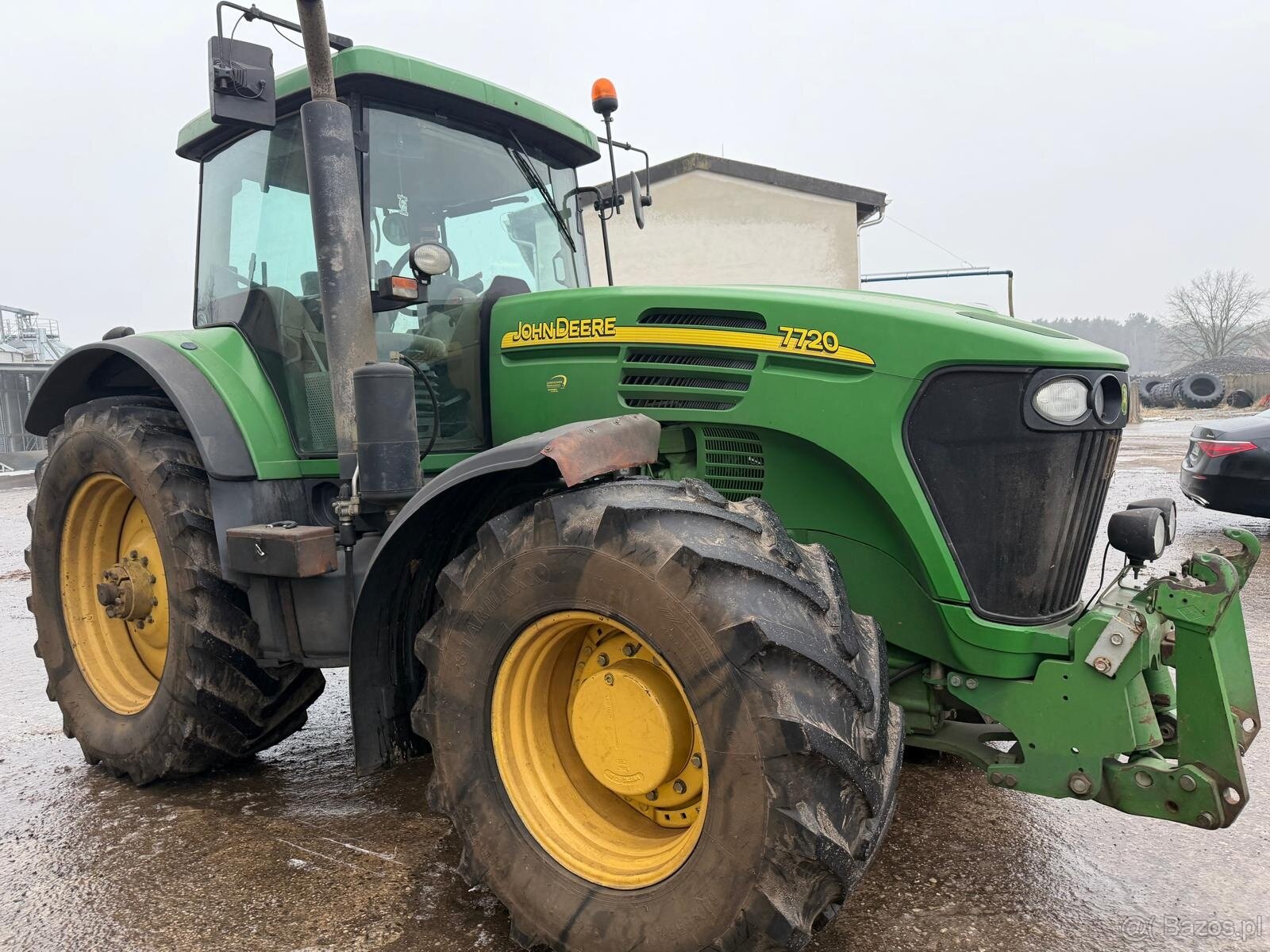 Ciągnik rolniczy John Deere 7720 PowerQuad przedni Tuz WOM S - 4
