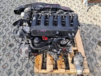 Silnik 3,0 D BMW E90 306D3 rok 07 kompletny - 4