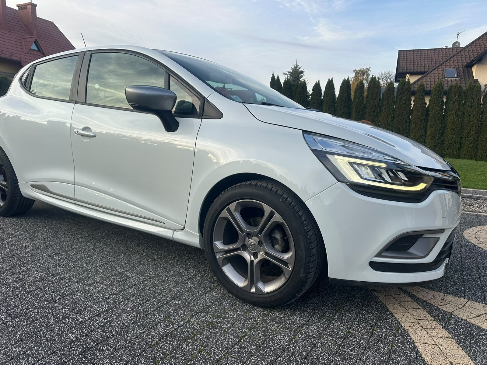 Renault Clio IV GT LINE - 4