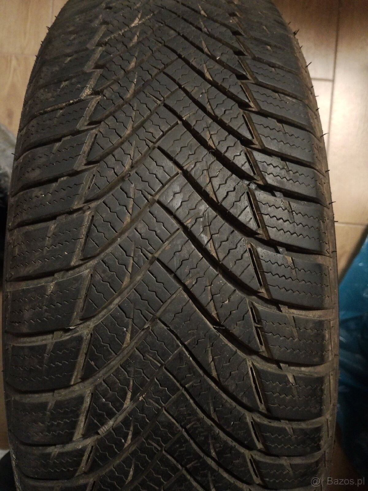 Sprzedam opony R16 - 4