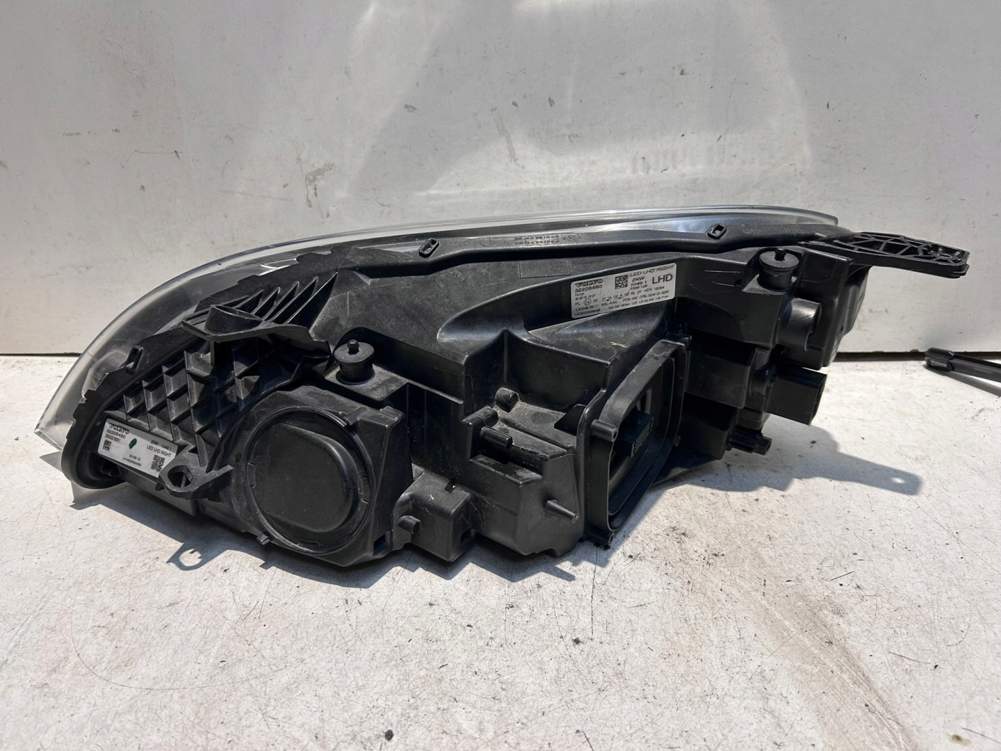Reflektor prawy Volvo V40 II lift Full LED 32228480 - 4
