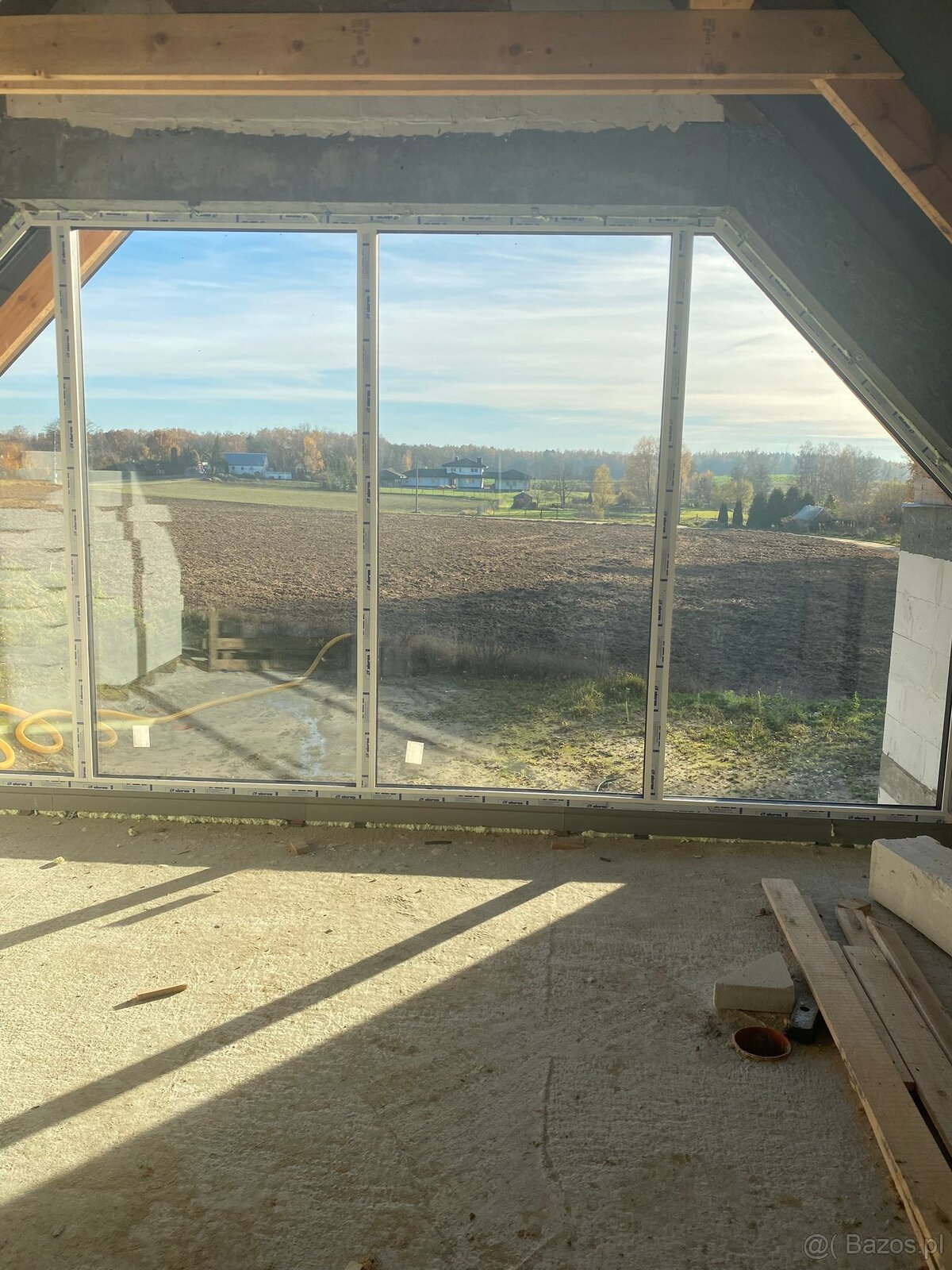 Sprzedam dom w stanie zamkniętym / Okazja cenowa. - 4