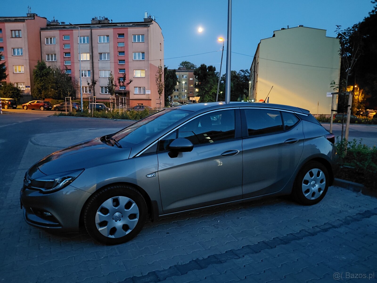 Opel Astra K 2017 rok ,krajowy,benzyna - 4