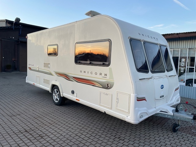 Sprzedam przyczepę kempingową całoroczną Bailey Unicorn Sev - 4