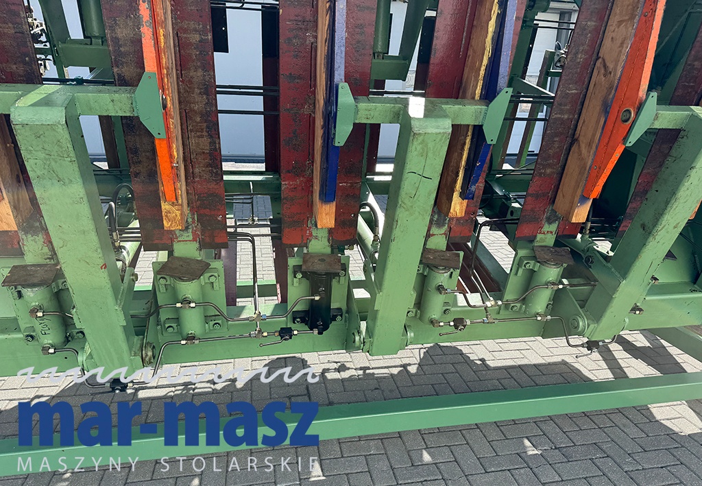Prasa wiatrakowa karuzelowa obrotowa trapezowa DIMTER - 4