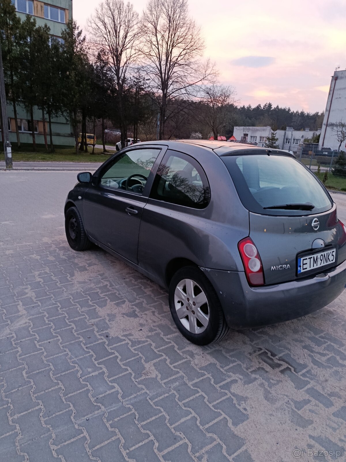 Nissan Micra K12 1.2 - 4