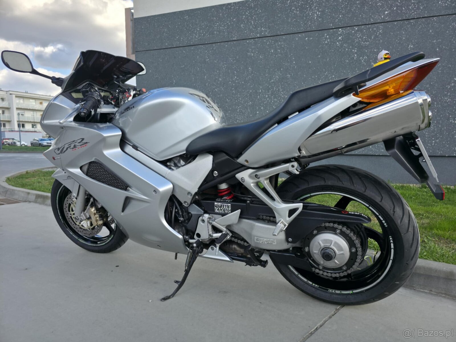 Honda VFR800 VTEC - 4