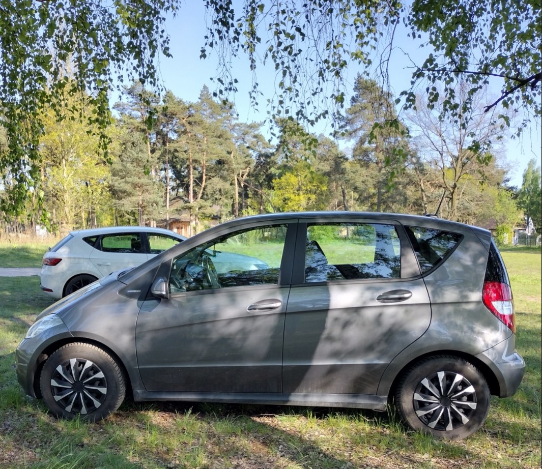 Mercedes-Benz Klasa A160 BlueEfficiency 2010 - 4