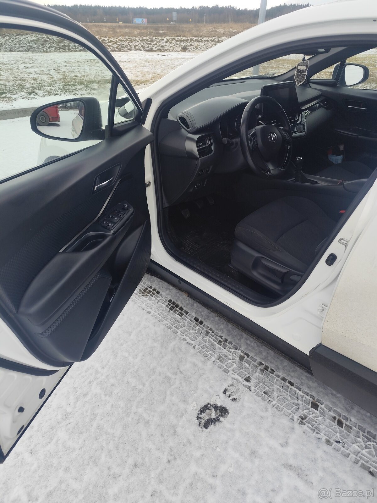 Sprzedam Toyota C-HR - 4