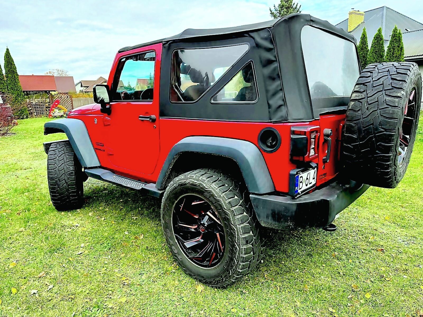 Sprzedam Jeep Wrangler 3,6 3-drzwiowy - 4