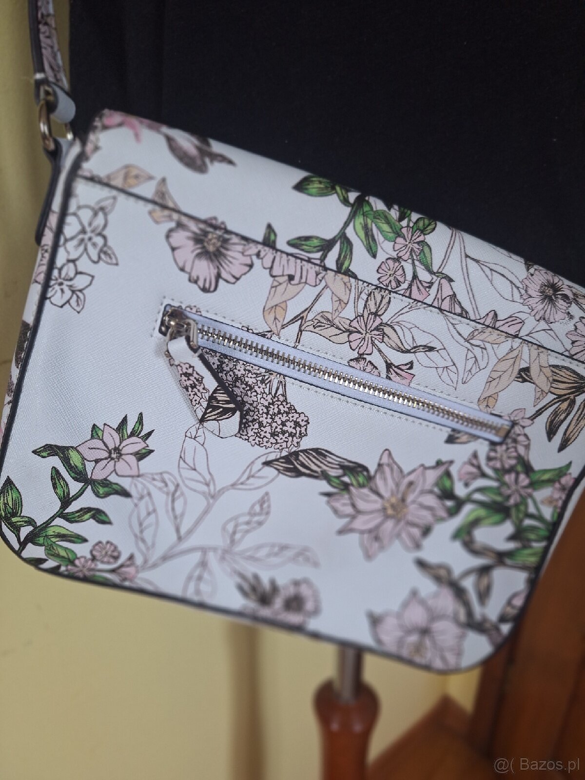 Torebka damska/listonoszka Guess - 4