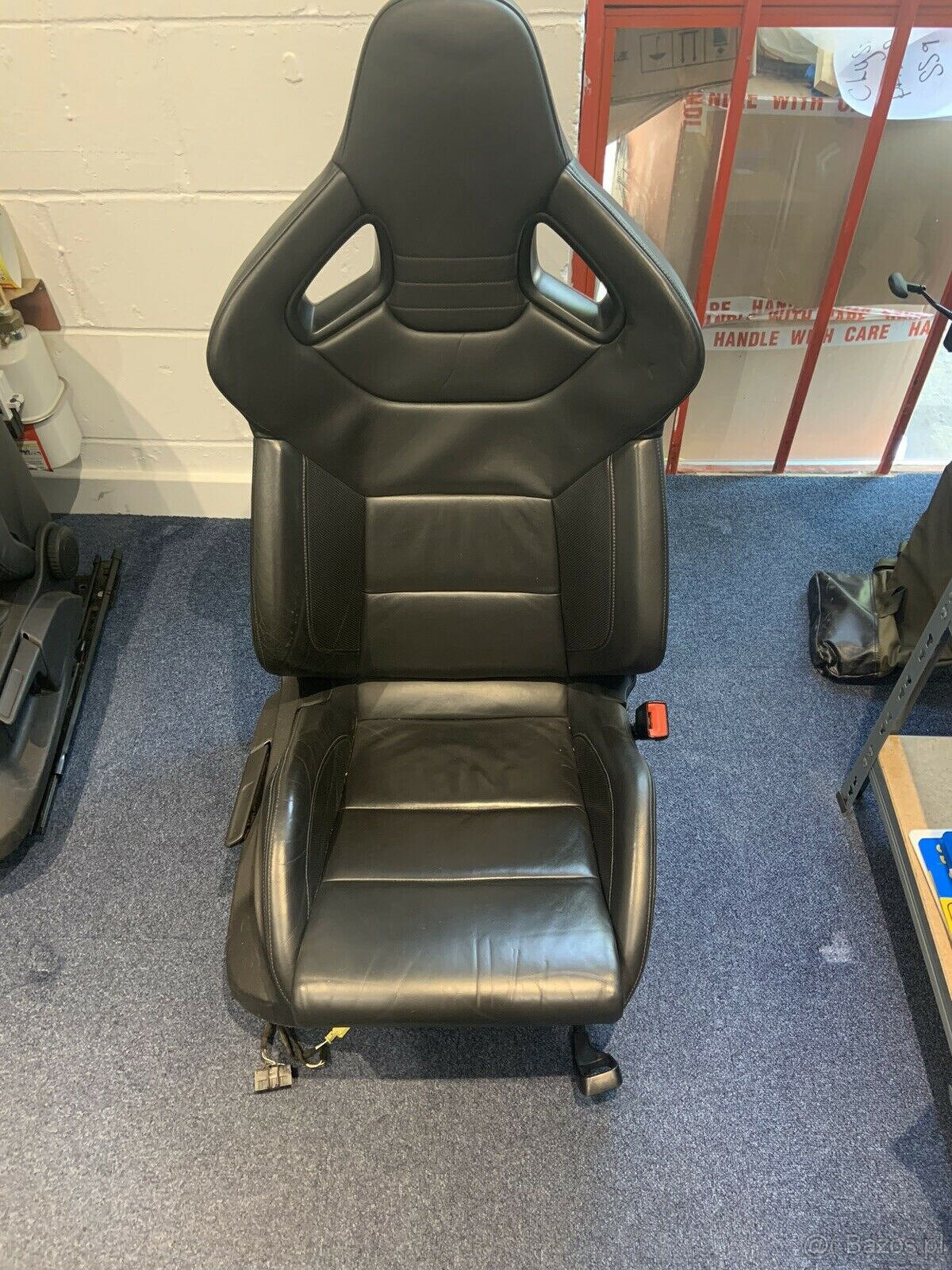 Fotele samochodowe Audi RS4 z oparciem przednim - 4