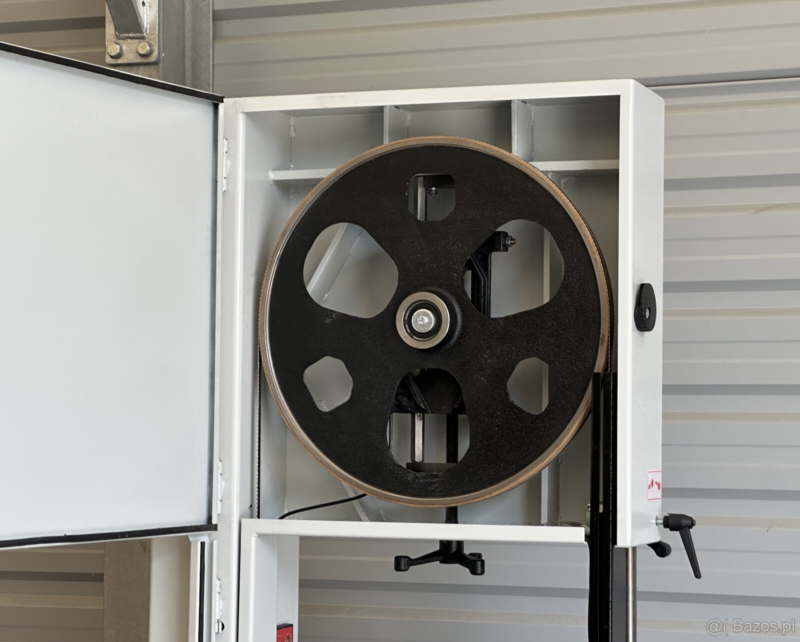 Piła taśmowa SOCOMEC SN 560 – Silnik 4 kW | Profesjonalna ma - 4