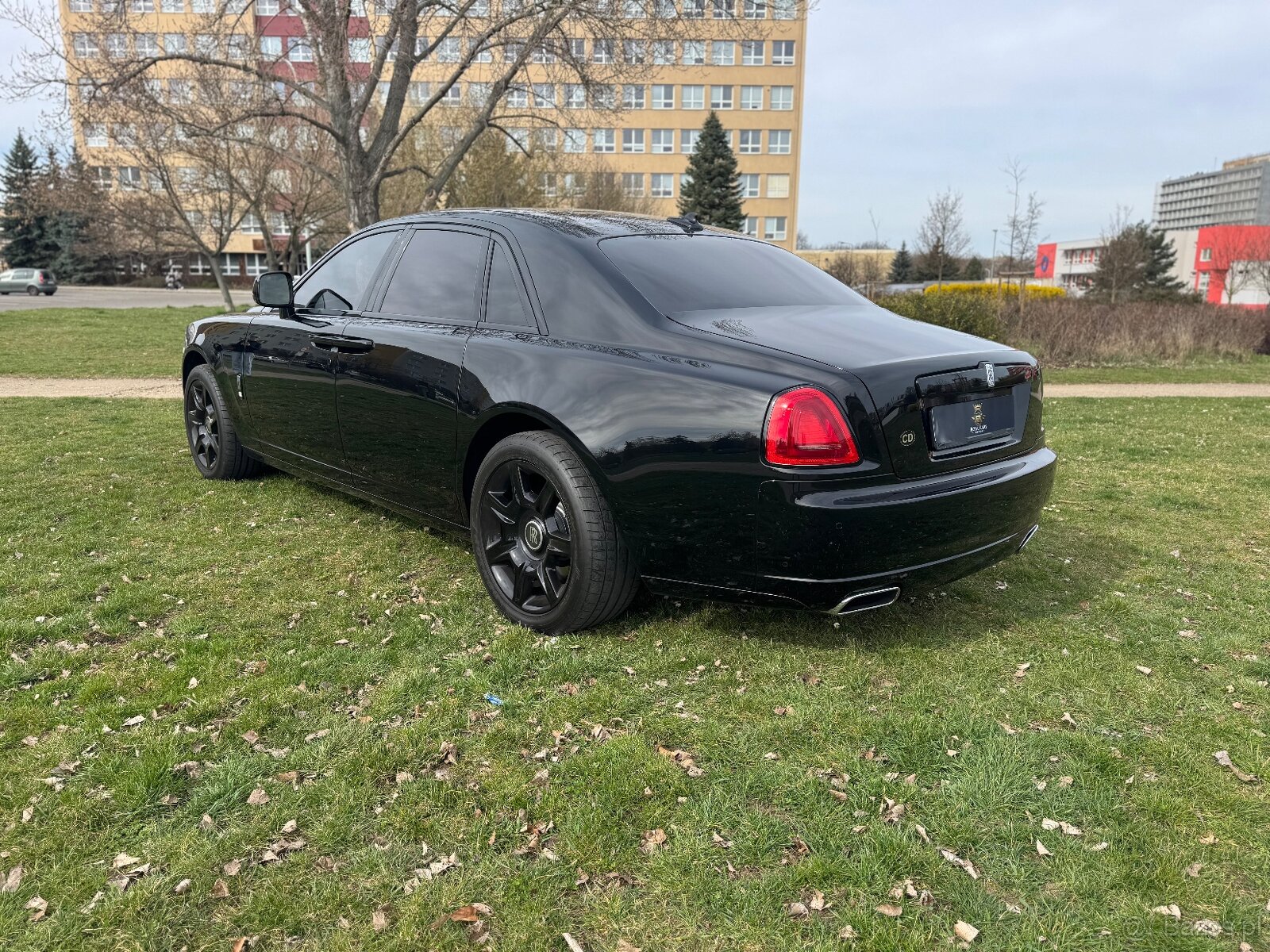 Rolls Royce Ghost maksymalny przebieg wyposażenia 68 000 km - 4