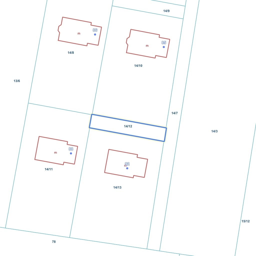 Udział 2/4 w nieruchomości niezabudowanej - 4