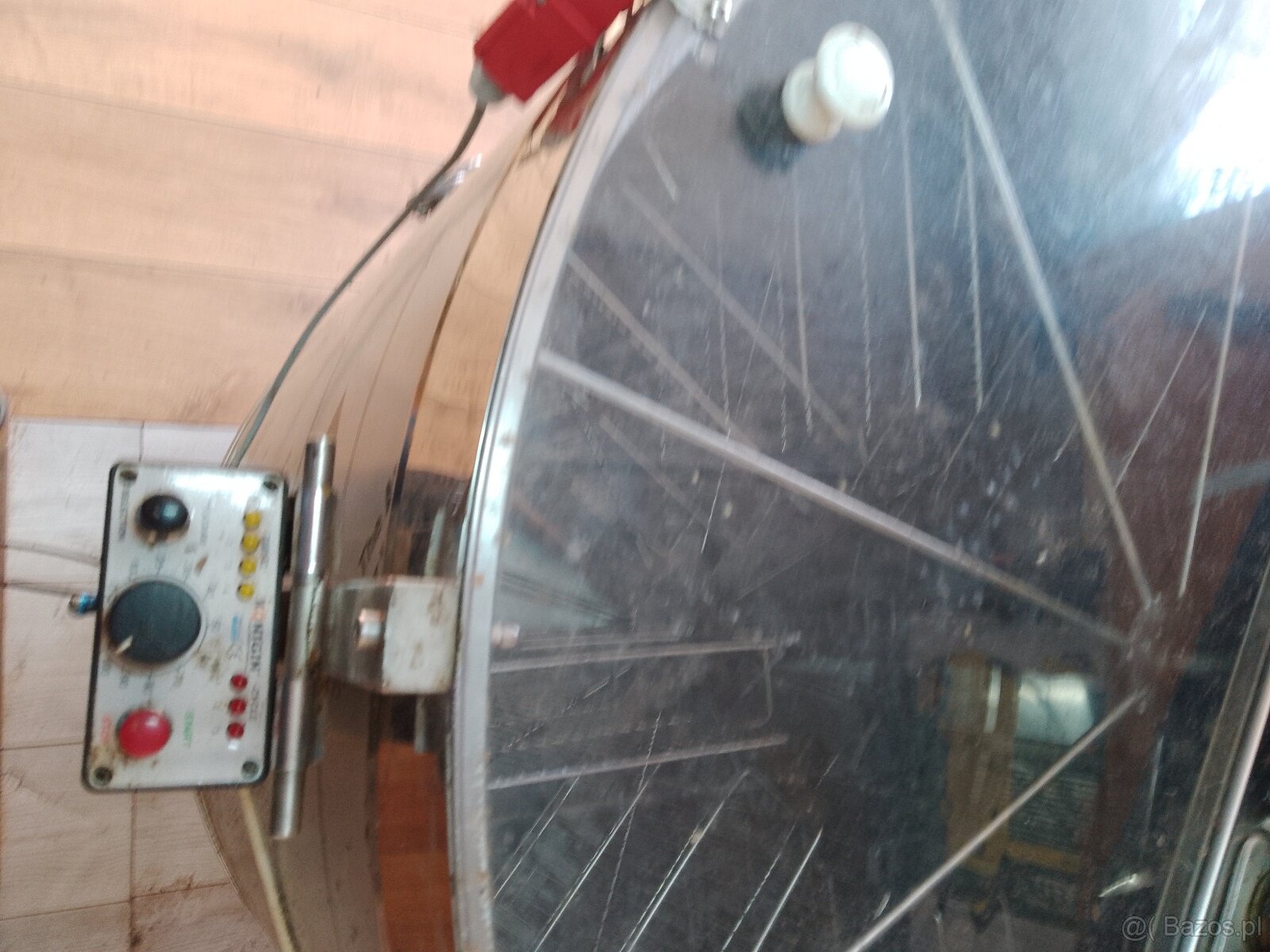 Miodarka elektryczna na 8 kaset - 4