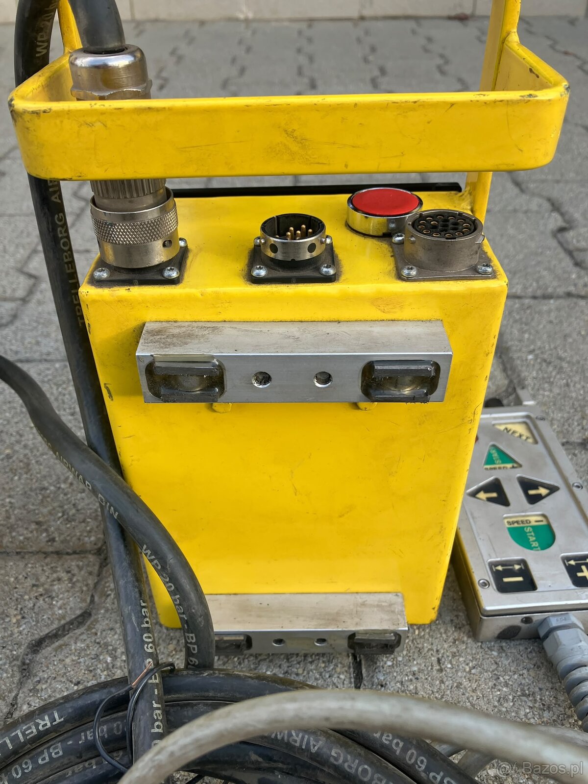 ESAB Railtrac FW1000 – automatyczny wózek spawalniczy - 4