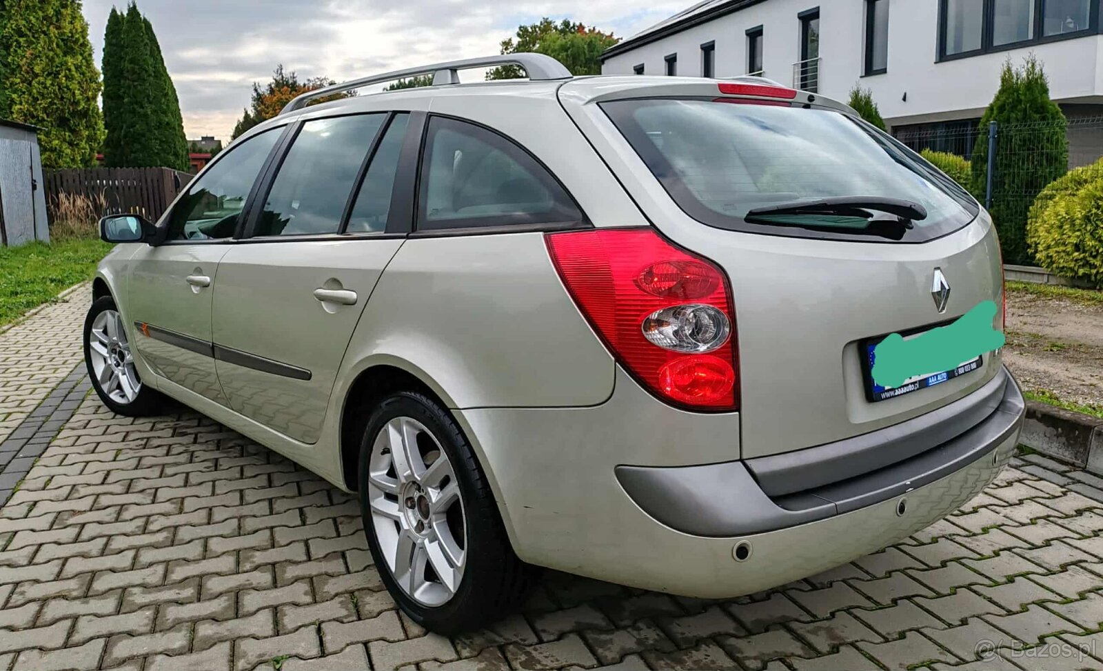 Sprzedam piękną renault laguna 2004 rok 1.8 ładny stan - 4