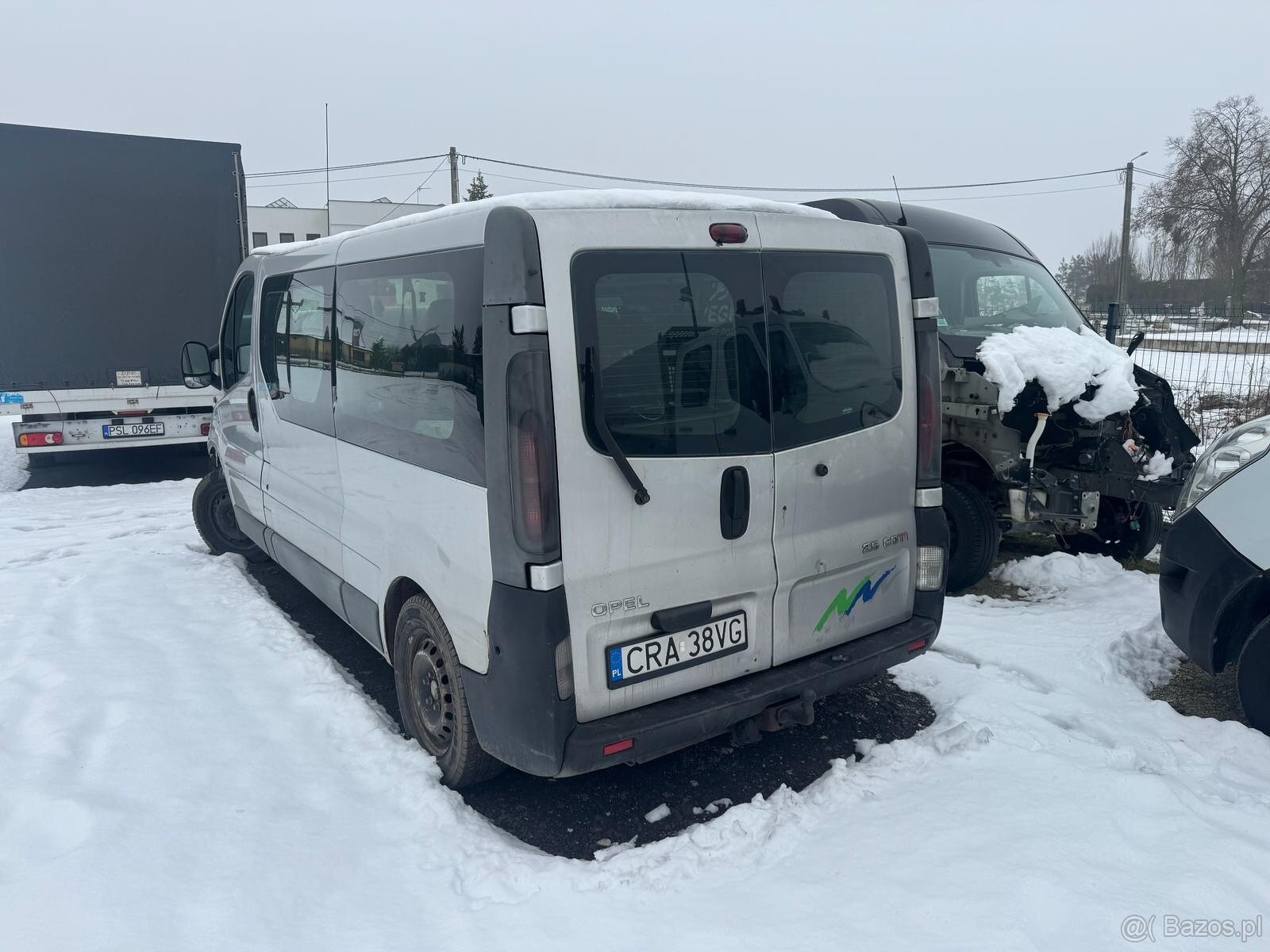 Opel Vivaro 2005 r VAN bez silnika - 4