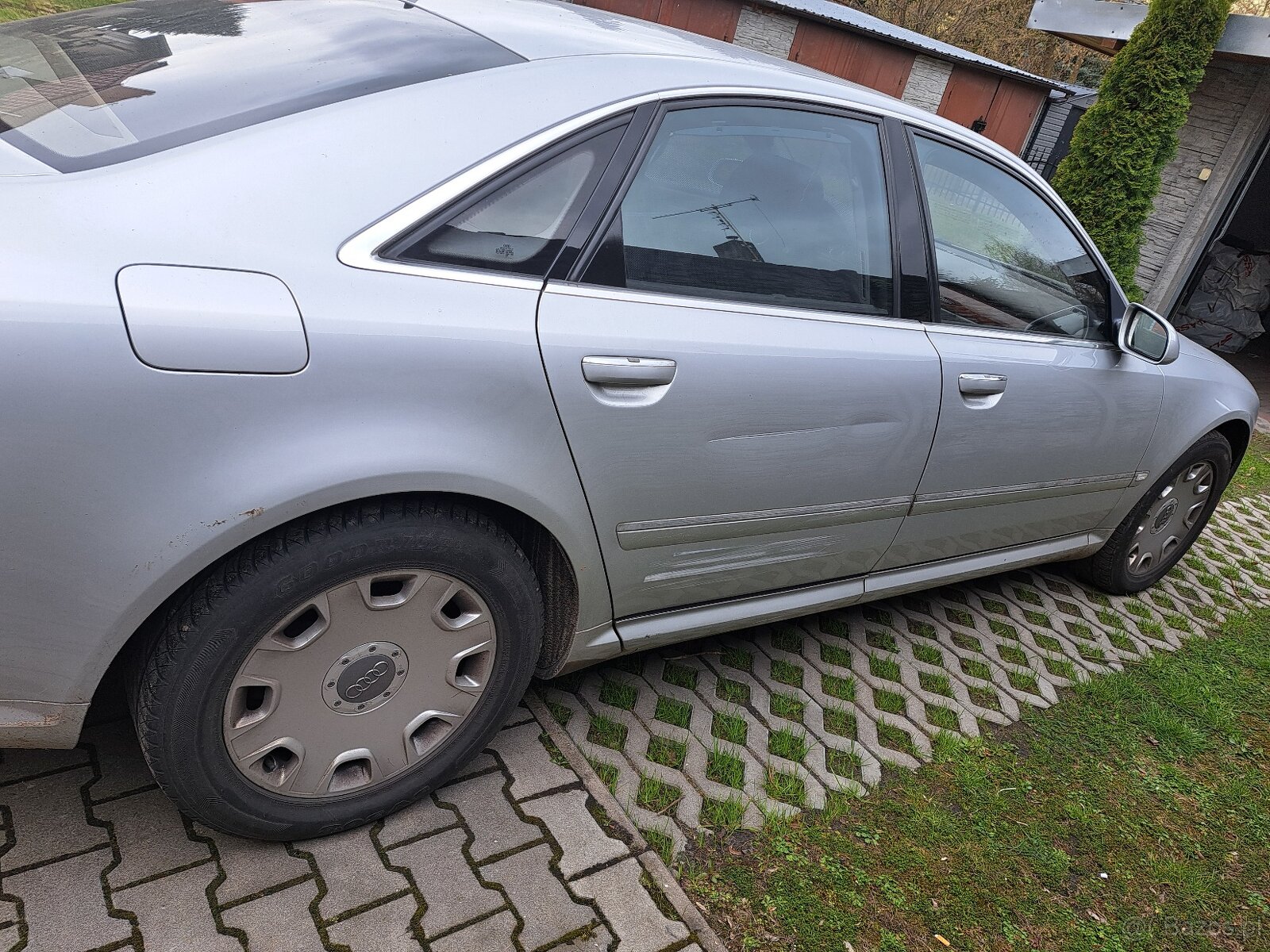 Sprzedam Audi A8 - 4