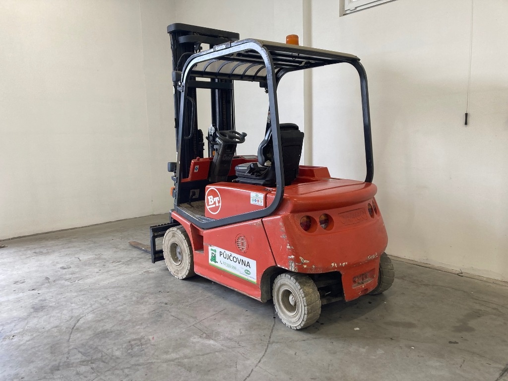 Sprzedaję używany wózek widłowy BT C4E 250 V (01000) - 4