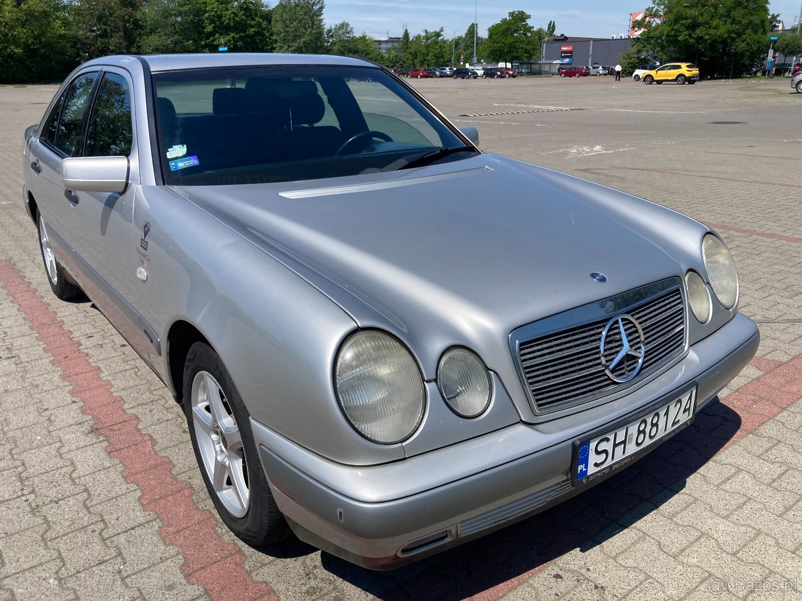 E 200 - 4