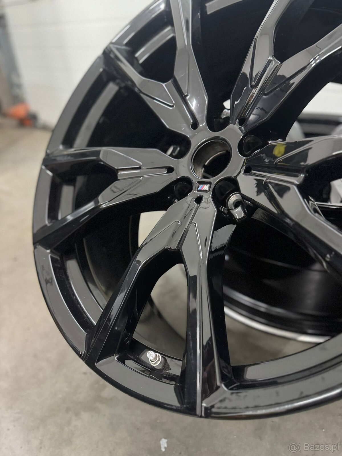 Kola BMW X7 R22 original - 4