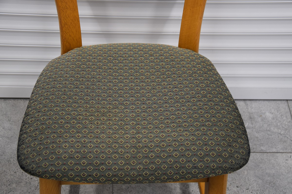 krzesła dębowe 4 sztuki - jak nowe - 4